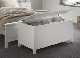 Woodbridge Blanket Box