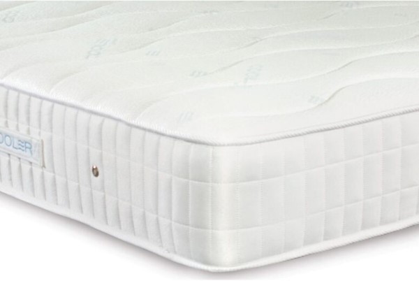 Sleepeezee Cooler Ortho 1000 Pocket Mattress