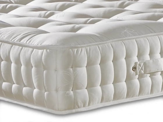 Deluxe Natural Touch Tufted Pocket 1000 Mattress