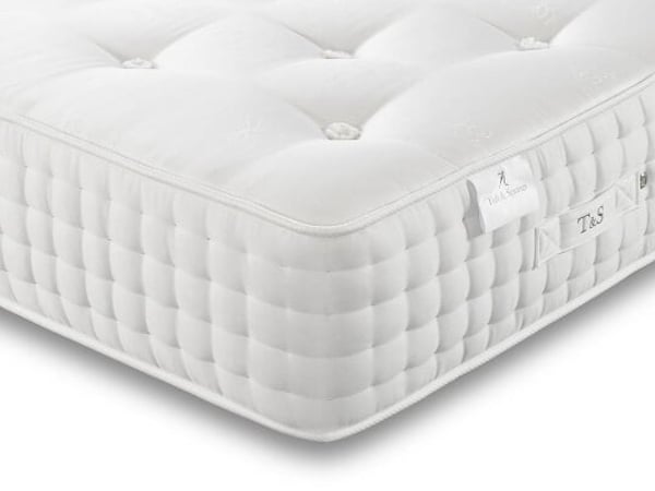 Tuft &amp; Springs Fairmont 2000 Pocket Natural Mattress